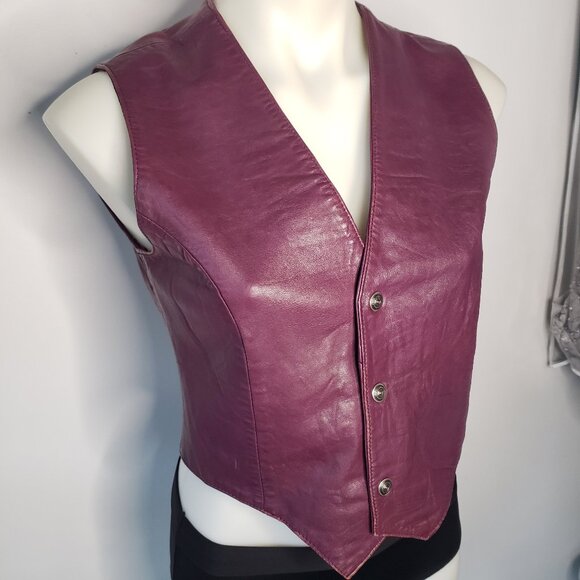 Vintage VTG Purple Leather Vest w Hand Painted Silver Details and Metal Snaps - Picture 3 of 13